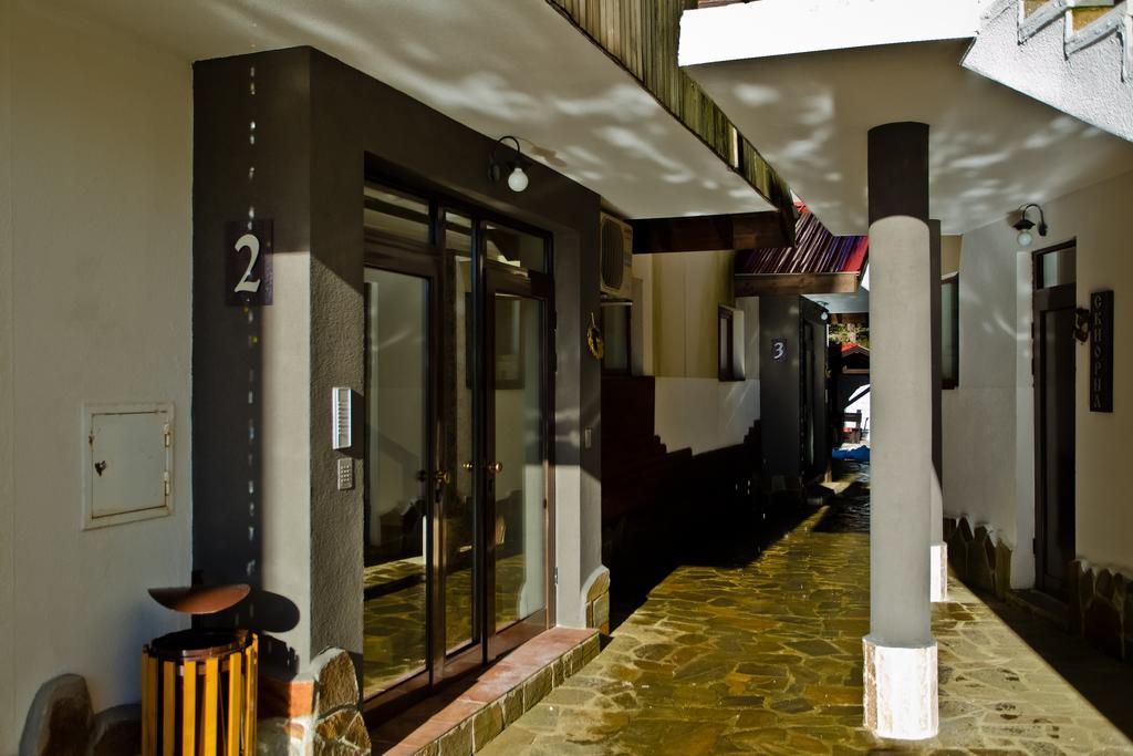 פמפורובו Monastery 2 Aparthotel מראה חיצוני תמונה