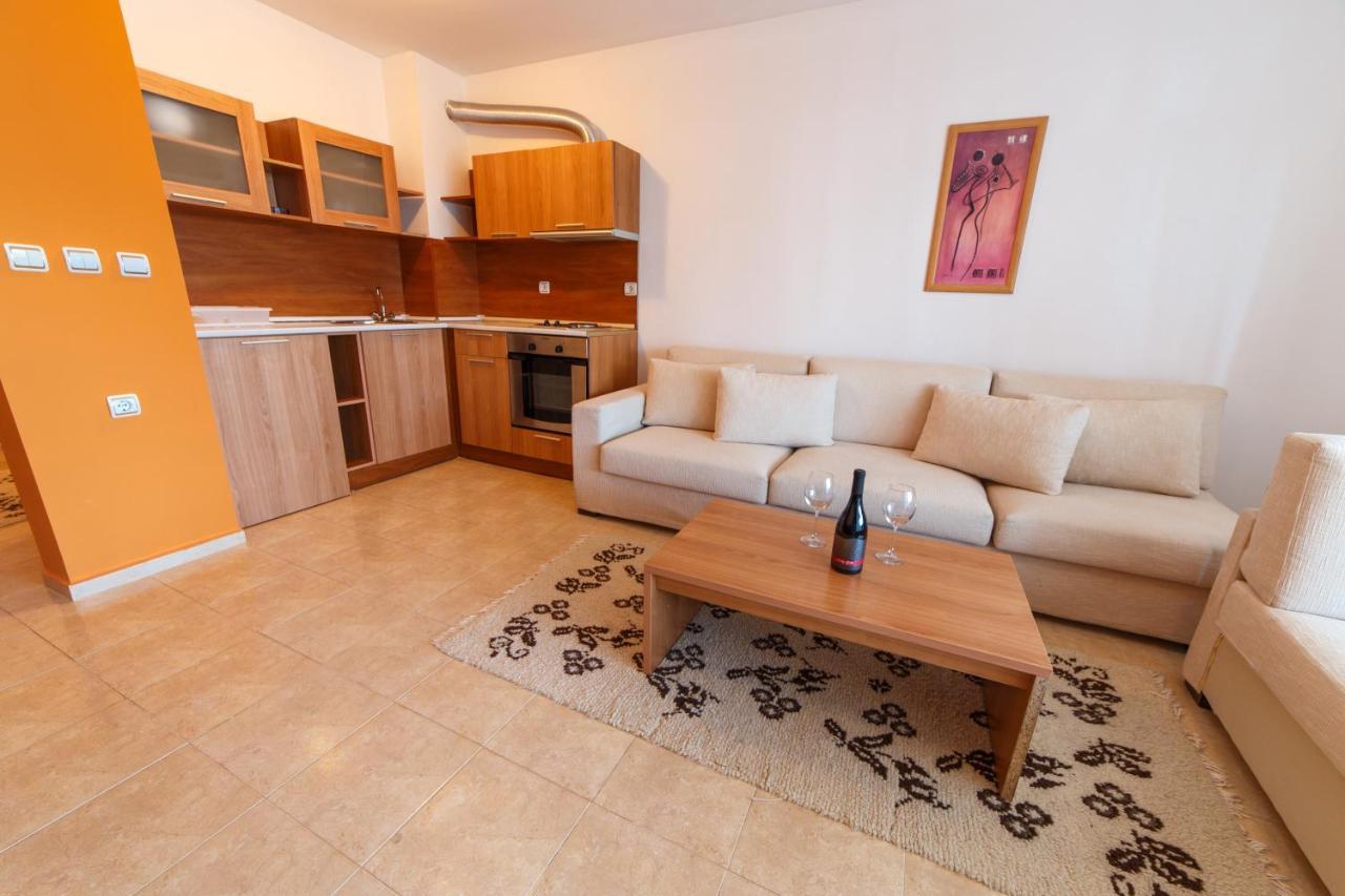 פמפורובו Monastery 2 Aparthotel מראה חיצוני תמונה